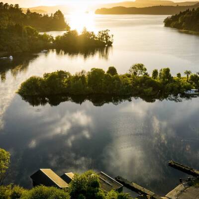 Health warning issued for Te Weta Bay at Lake Rotoiti